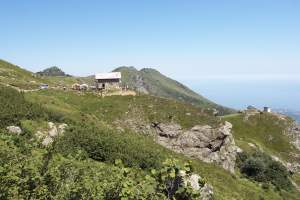 Xtrallusion offers independent self-guided Walking, Adventure, Activity, Skiing and Paragliding Holiday itineraries on the Italian Rivieras, in the Italian Lakes, in the Italian Alps and in some of the most beautiful corners of Italy.